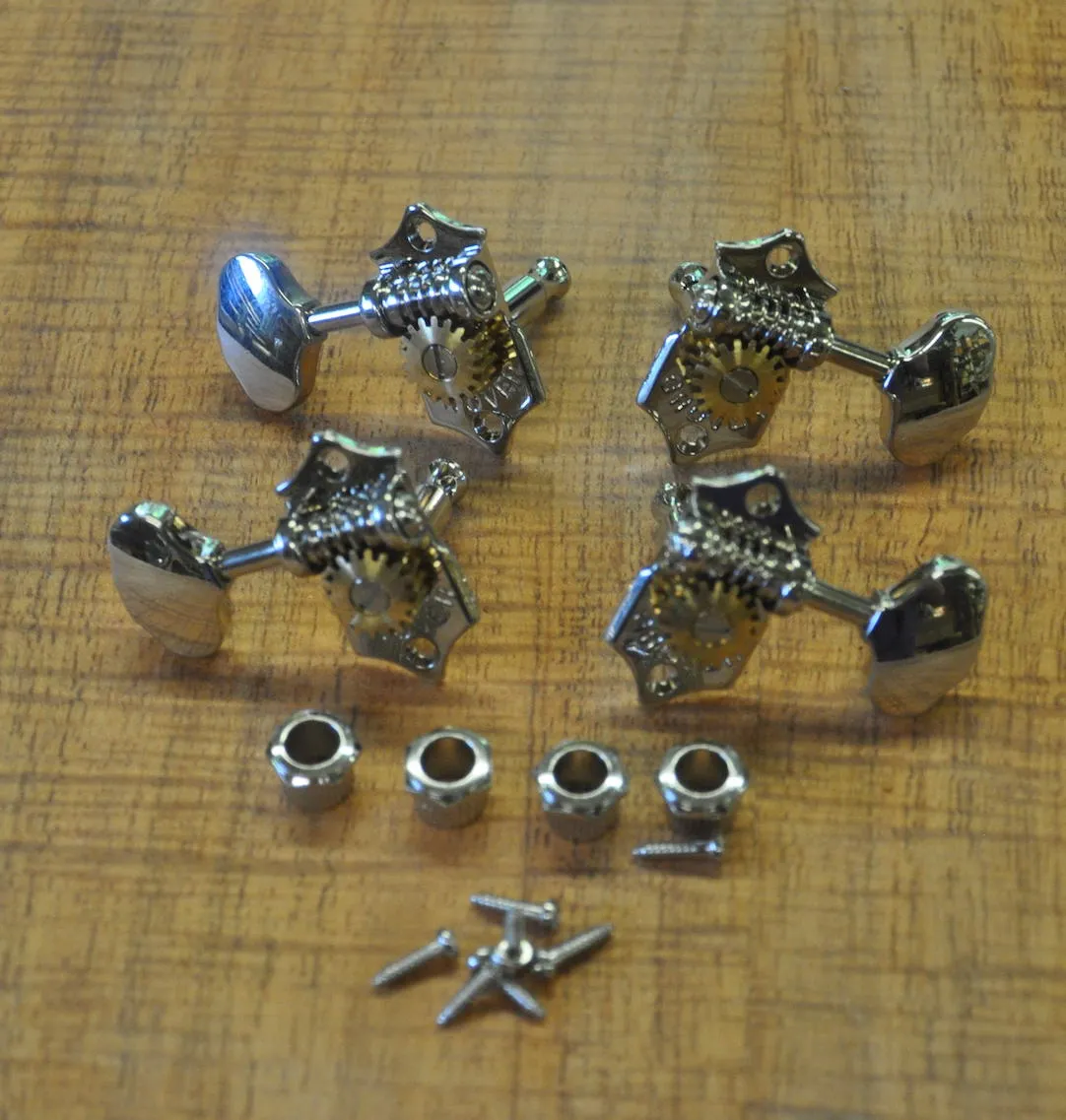 52746 grover diecast tuners image6