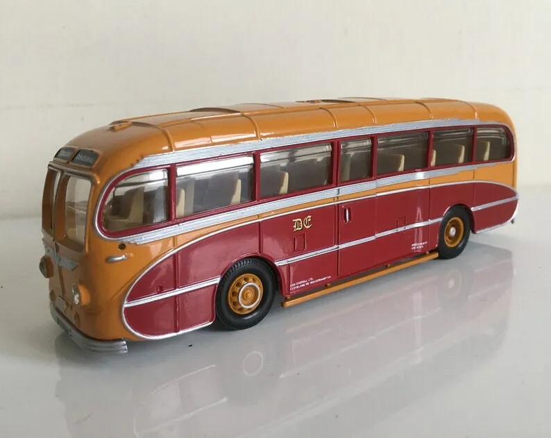 52770 vintage corgi diecast ghia l64