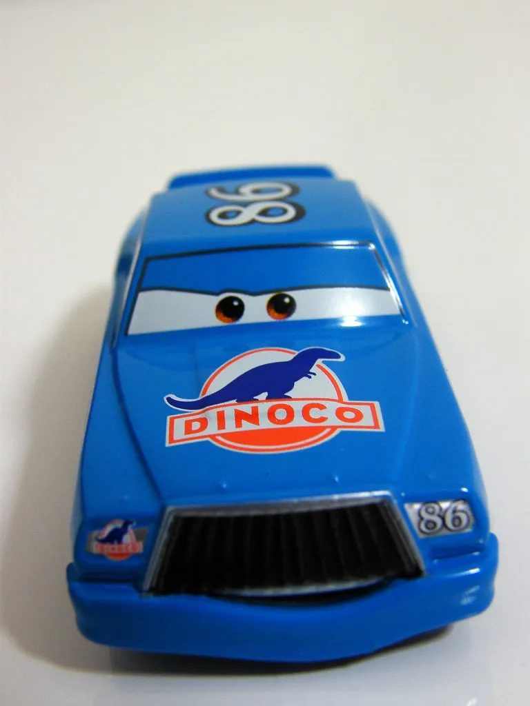 52776 diecast car scale comparison