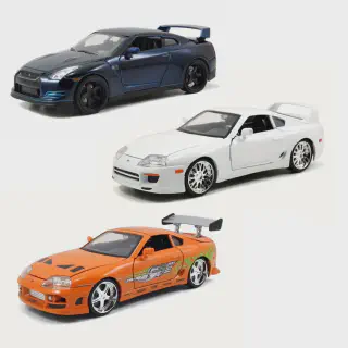 /img/52791-fast-diecast-car-7.webp