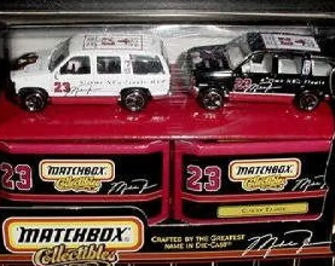 52824 jordans diecast display