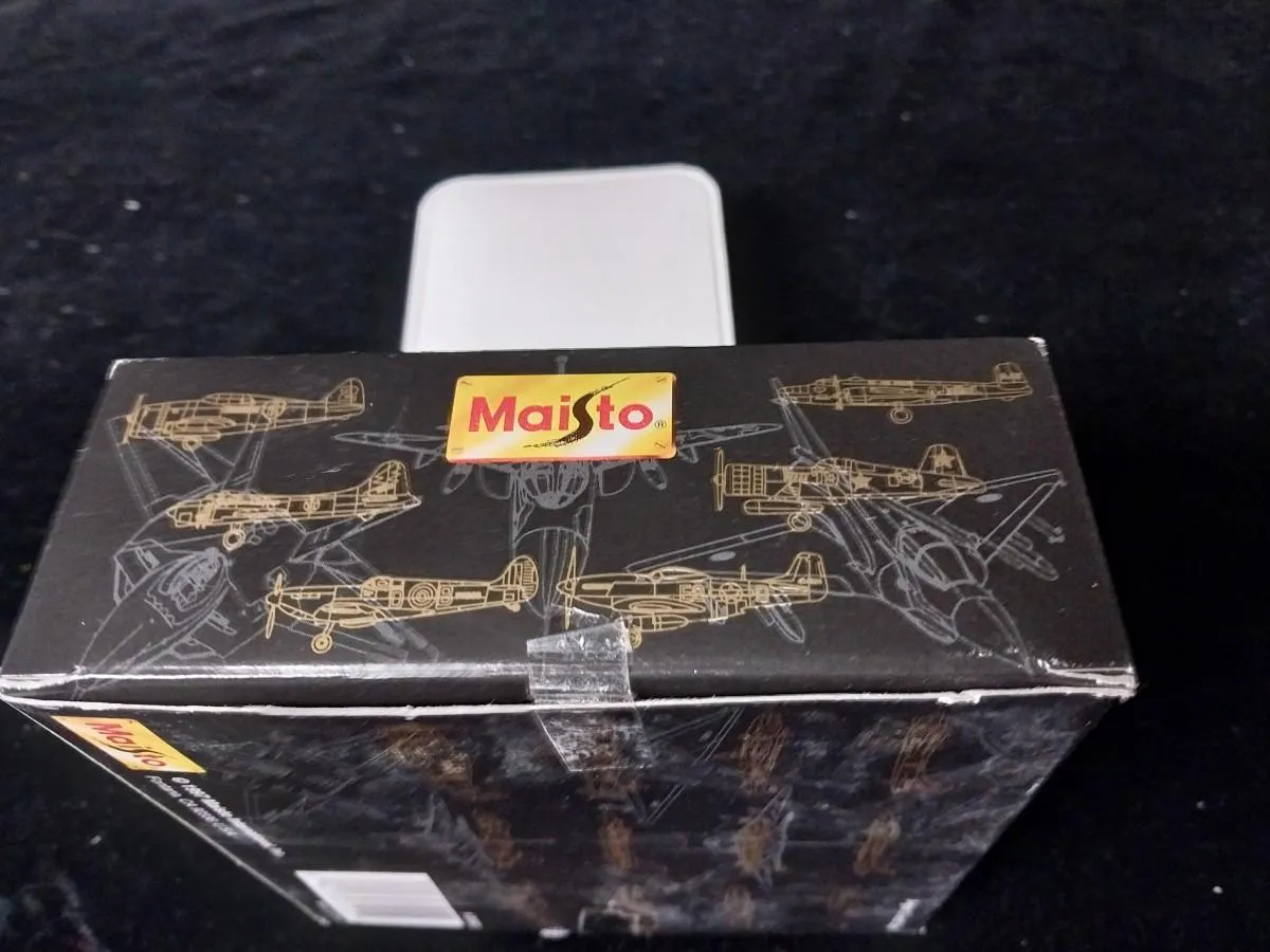 52852 maisto p51 mustang