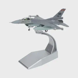 /img/52860-diecast-airplane-models-customer.webp