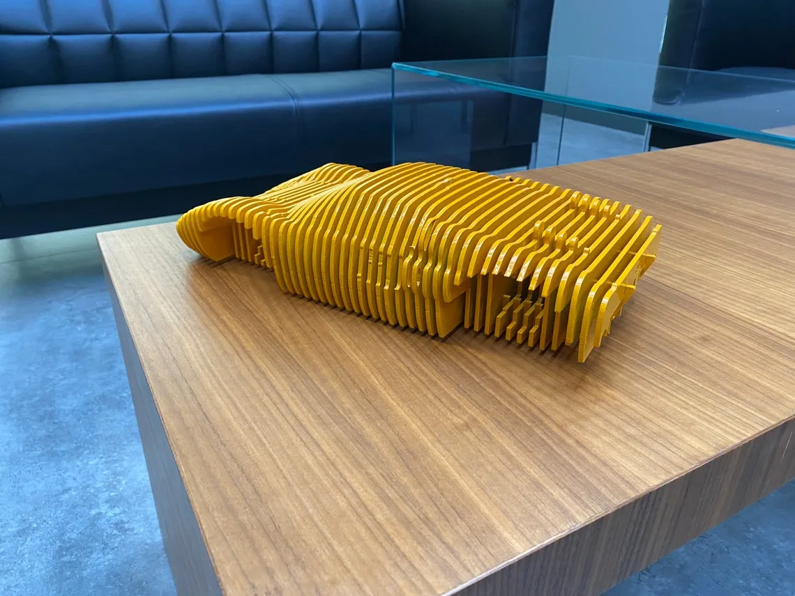 52886 diecast car scale