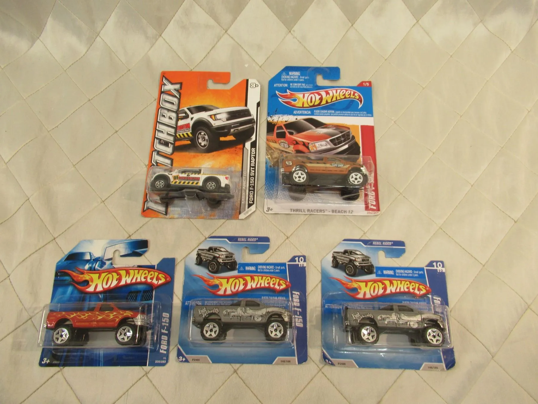 /img/52892-f150-diecast-display-case.webp