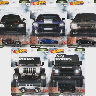 /img/52908-diecast-cars-comparison.webp