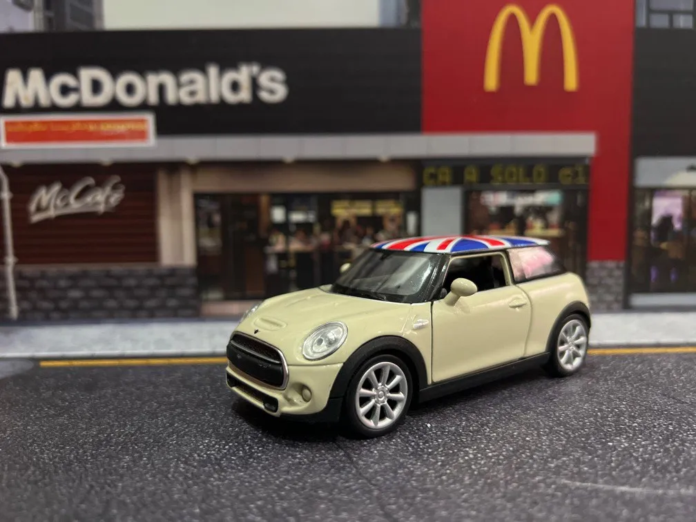 /img/52911-welly-mini-cooper-diecast-7.webp