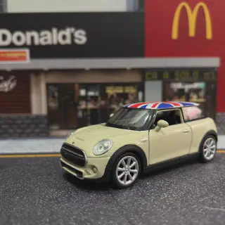 /img/52911-welly-mini-cooper-diecast-7.webp