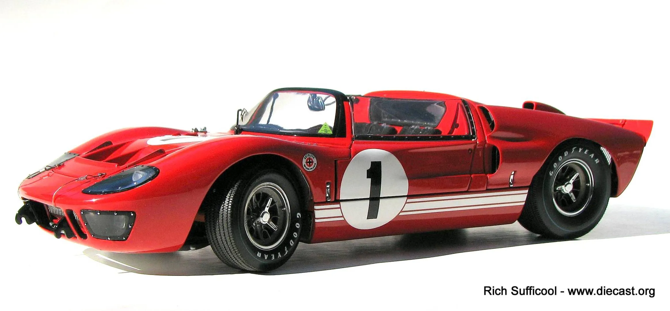 52914 gt40 mk2 diecast