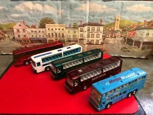 52917 diecast model coach display