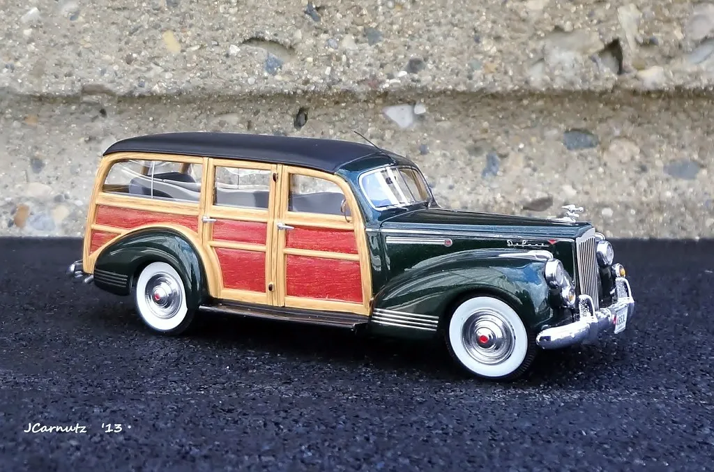 52925 singapore diecast model 4