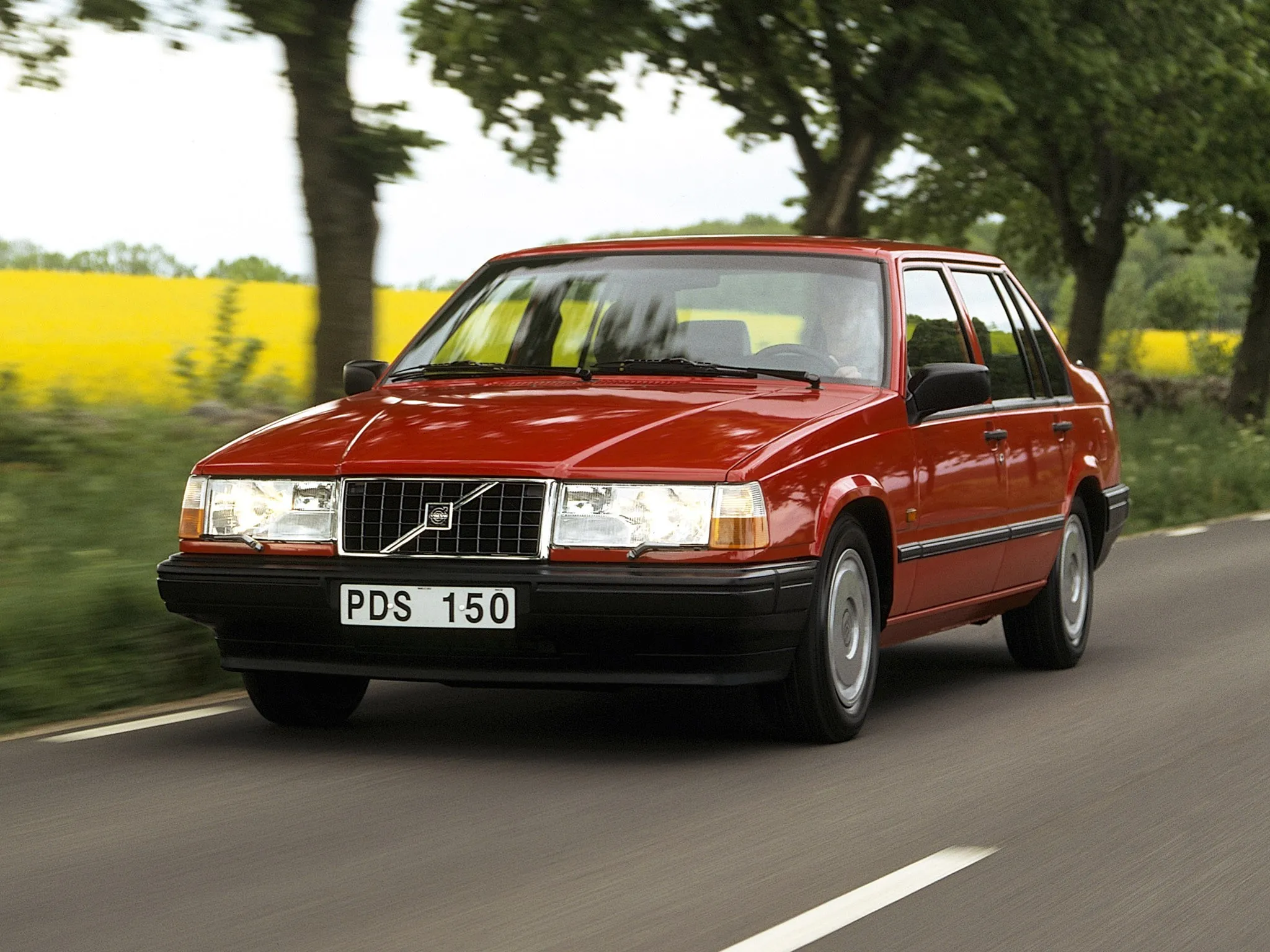 /img/52939-volvo-940-diecast-marketplace.webp