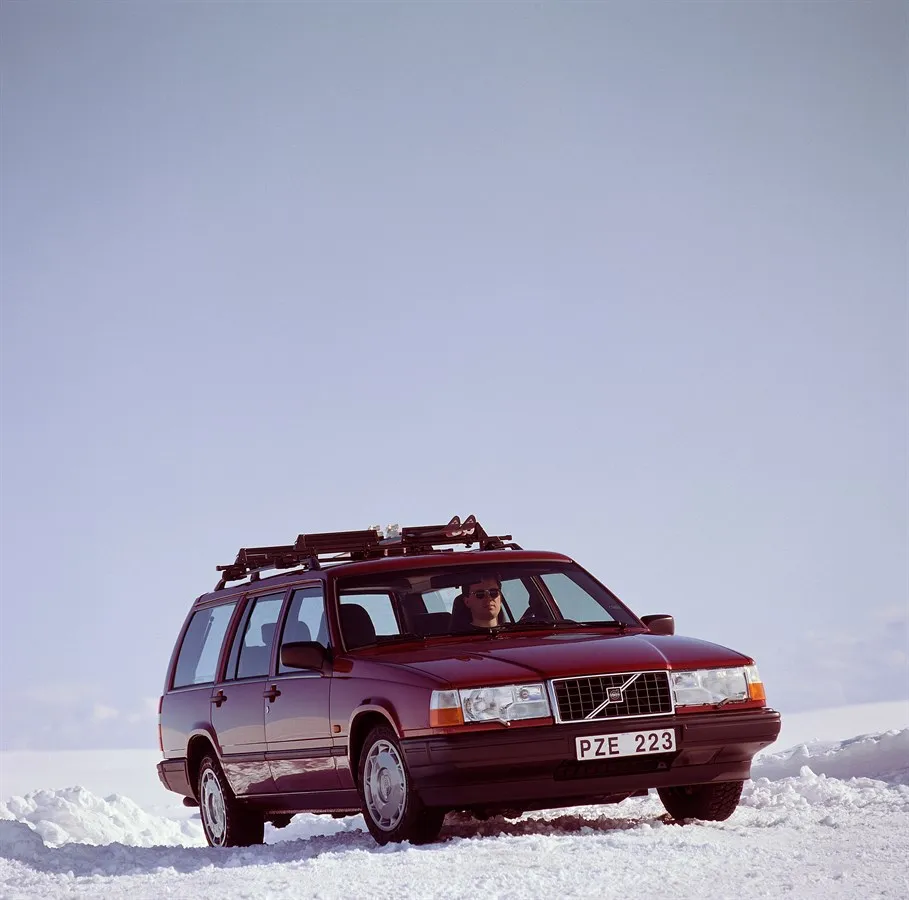 52939 volvo 940 diecast model 1