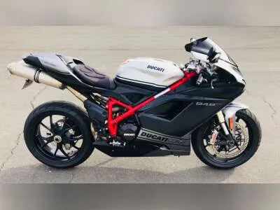 52956 ducati 848 evo engine