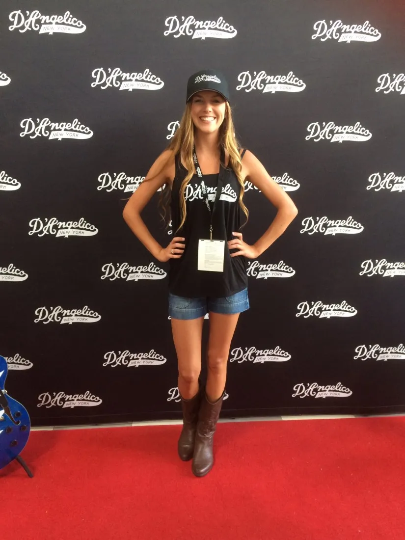 52969 ambassador diecast model realistic design