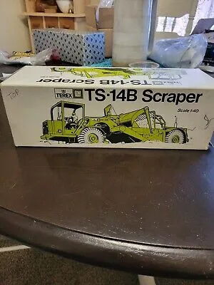 52975 terex scraper diecast model overview