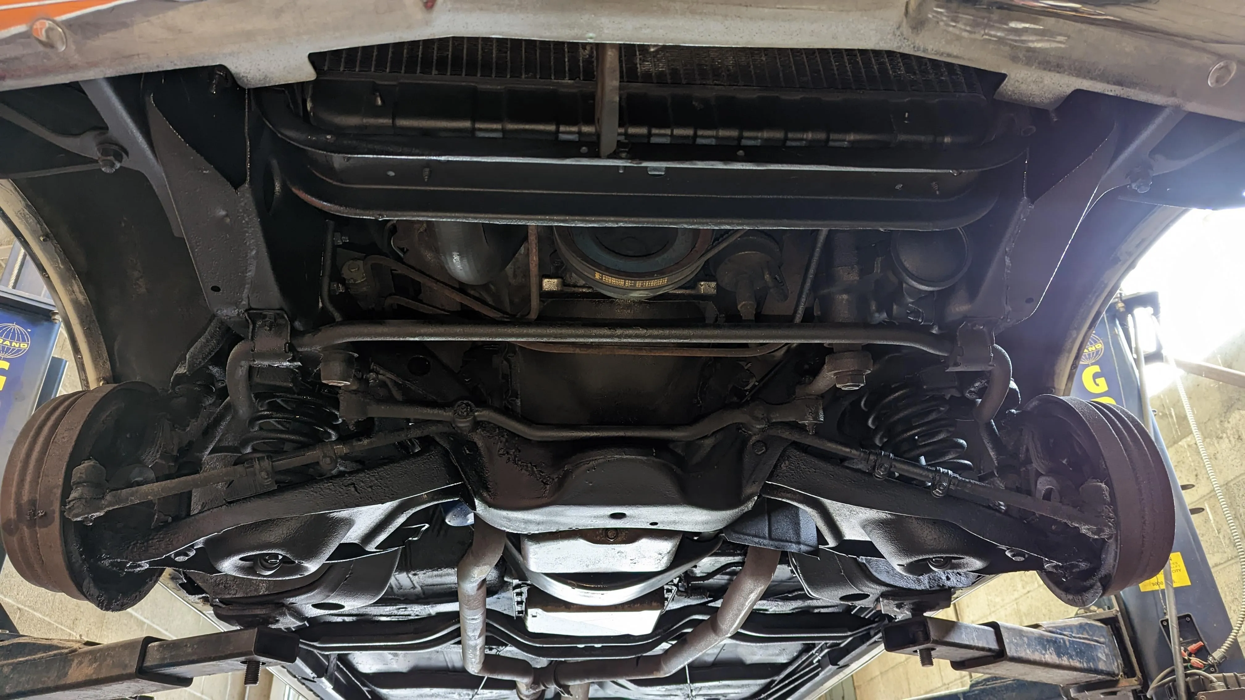 52995 lemans66 diecast studio display