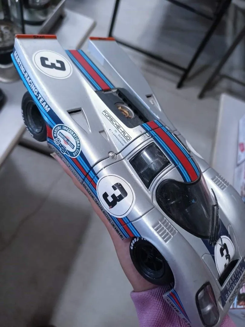 52999 diecast 917 market