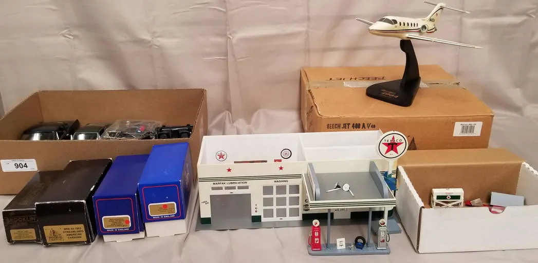 53000 diecast model engine