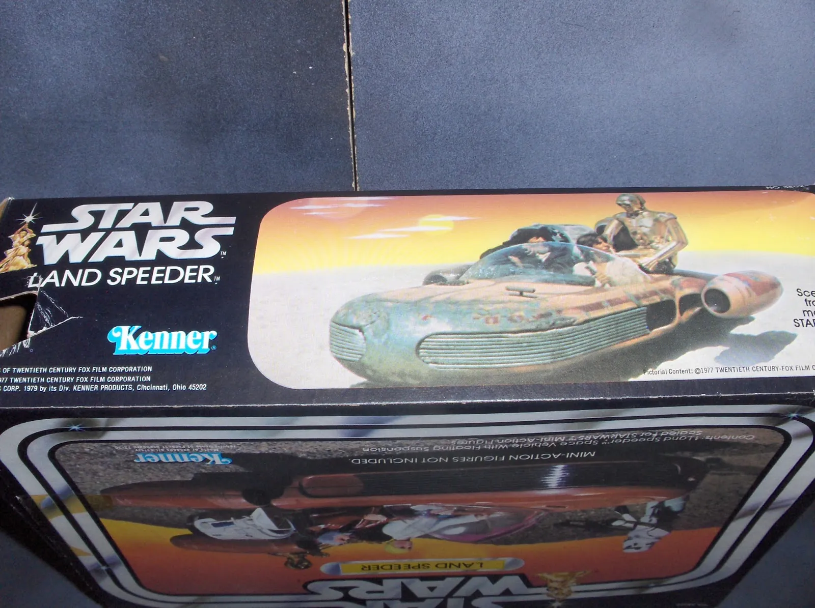 53005 landspeeder diecast close up