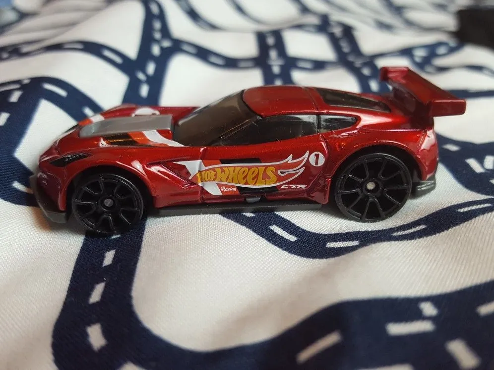 53017 hot wheels display case